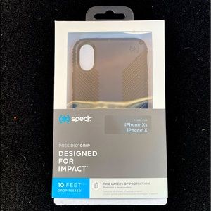 NIB Speck IPhone X/XS case